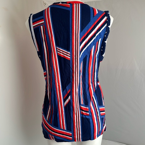 Fabletics red white blue crew neck short sleeve muscle t-shirt - Picture 4 of 10